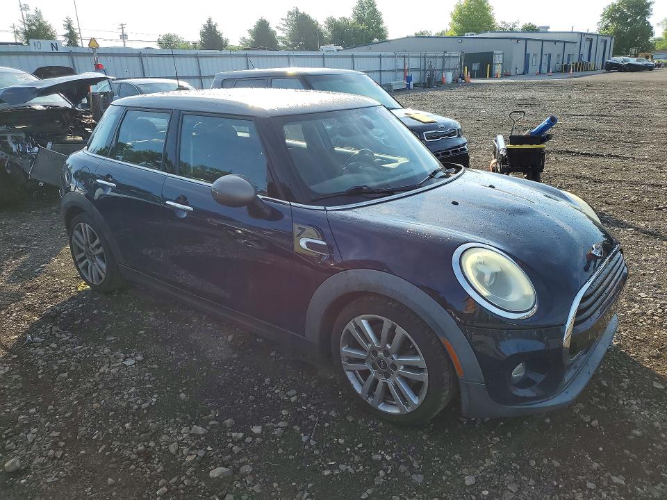 2017 Mini Cooper VIN WMWXU1C39H2F78306 COPART salvage auction — MINOR DENT/SCRATCHES, Md - Cert Of Salvage > 75% Damage, sold $2,350 on 2026-07-27 (photo 4)