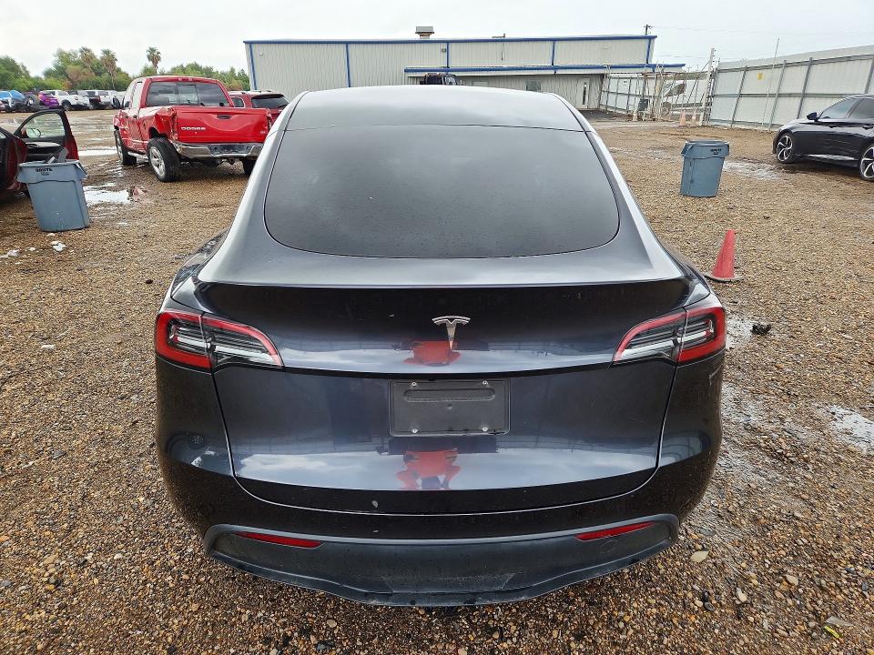 2024 Tesla Model y VIN 7SAYGDED1RF099690 COPART salvage auction — FRONT END, Tx - Salvage Vehicle Title, sold $12,700 on 2026-07-08 (photo 6)