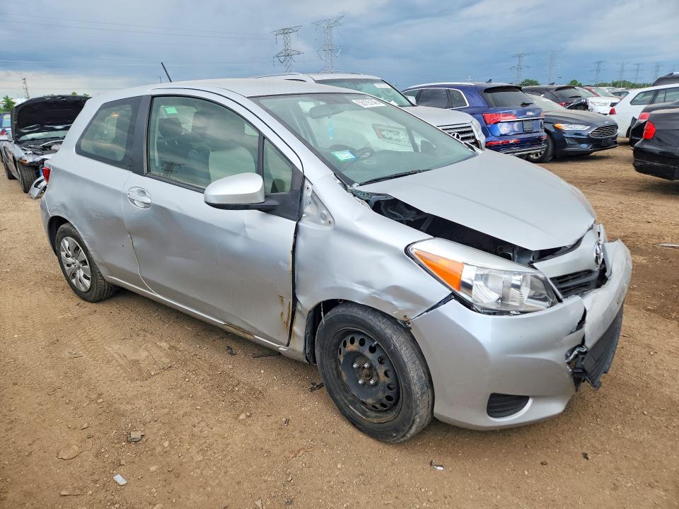 2014 Toyota Yaris VIN JTDJTUD35ED585276 COPART salvage auction — SIDE, Il - Certificate Of Title, sold $425 on 2026-07-14 (photo 4)