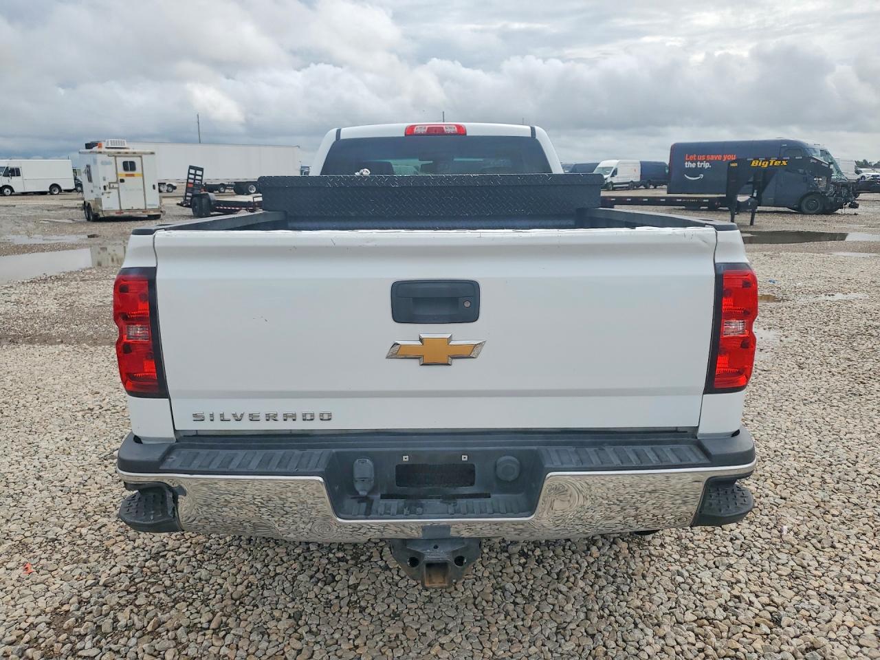 2016 Chevrolet Silverado 2500 VIN 1GC2CUEG4GZ389504 COPART salvage auction — Minor Dent/Scratches, TX - CERTIFICATE OF TITLE, sold $4,300 on 2026-07-09 (photo 6)