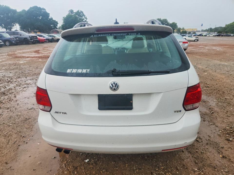 2014 Volkswagen Jetta VIN 3VWML7AJ0EM604464 COPART salvage auction — INTERIOR BURN, Al - Cert Of Title-Salvage Title, sold $1,600 on 2026-07-29 (photo 6)