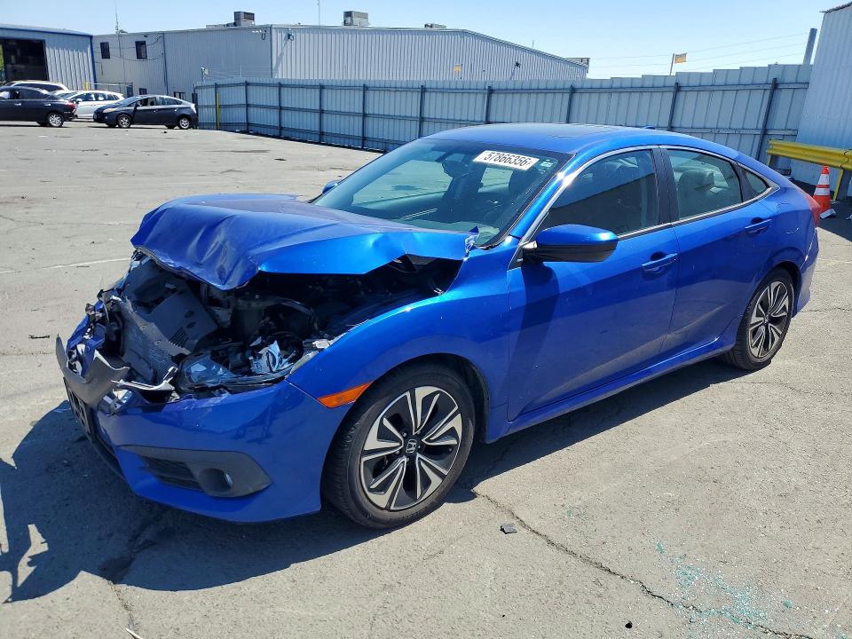 2017 Honda Civic VIN 19XFC1F70HE211262 — COPART salvage auction photo