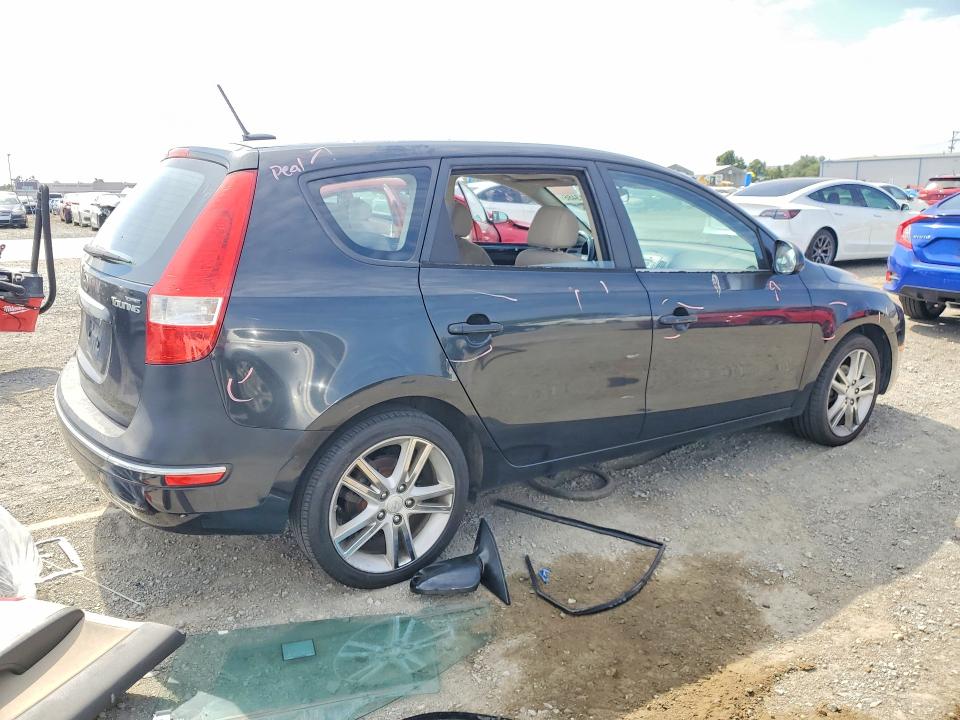 2009 Hyundai Elantra VIN KMHDC86E29U040267 COPART salvage auction — SIDE, CA - SALVAGE CERTIFICATE, sold $600 on 2026-07-24 (photo 3)
