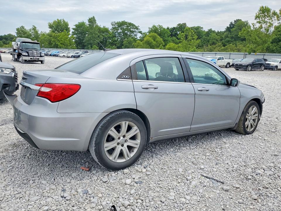 2013 Chrysler 200 VIN 1C3CCBAB1DN705483 COPART salvage auction — FRONT END, Ky - Cert Of Title-Salvage, sold $100 on 2026-07-10 (photo 3)