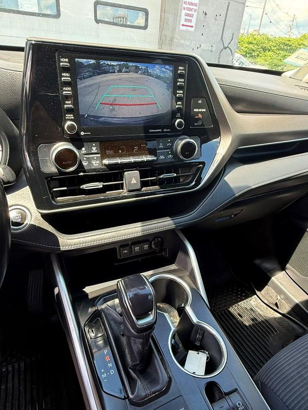2020 Toyota Highlander VIN 5TDBZRBH4LS511640 COPART salvage auction — MINOR DENT/SCRATCHES, Nj - Certificate Of Title (P), sold $14,300 on 2026-07-29 (photo 7)