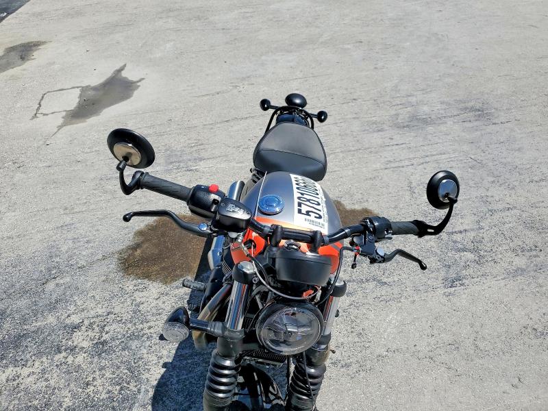 2025 Triumph motorcycle Bonneville VIN SMTD53HL8STCG4698 COPART salvage auction — MINOR DENT/SCRATCHES, FL - CERTIFICATE OF DESTRUCTION, sold $4,800 on 2026-07-30 (photo 5)