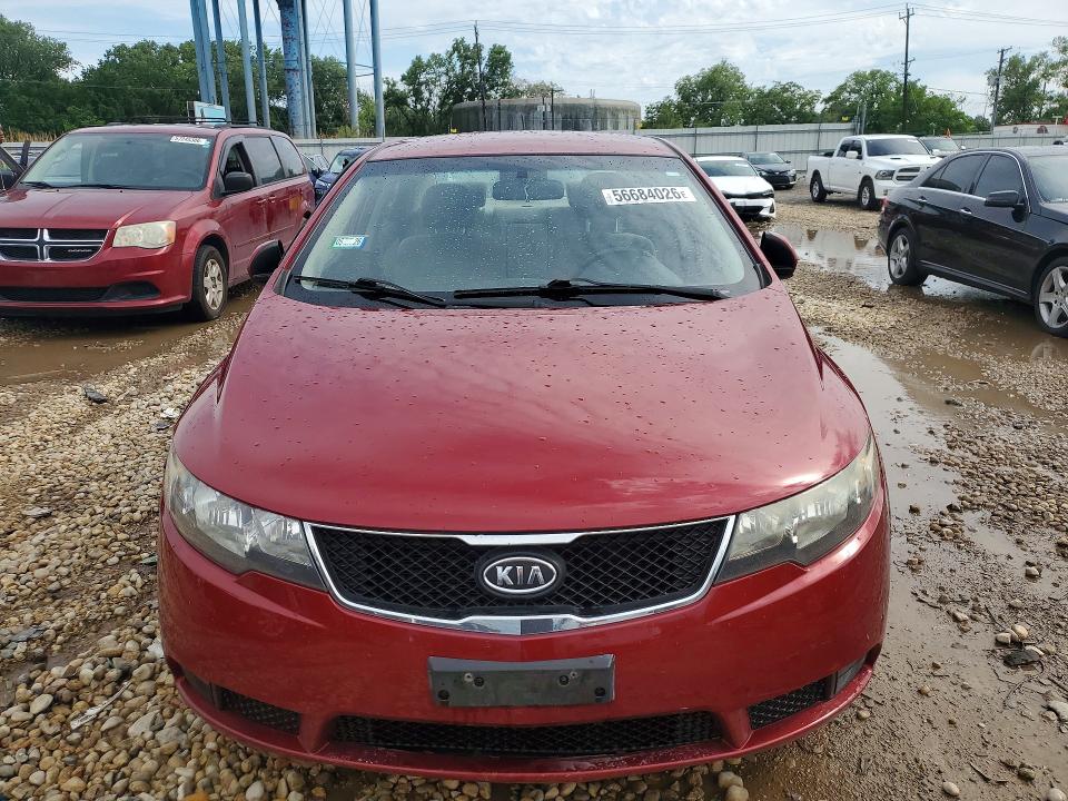 2010 Kia Forte VIN KNAFU4A22A5307399 COPART salvage auction — FRONT END, IL - SALVAGE CERTIFICATE, sold $550 on 2026-07-31 (photo 5)