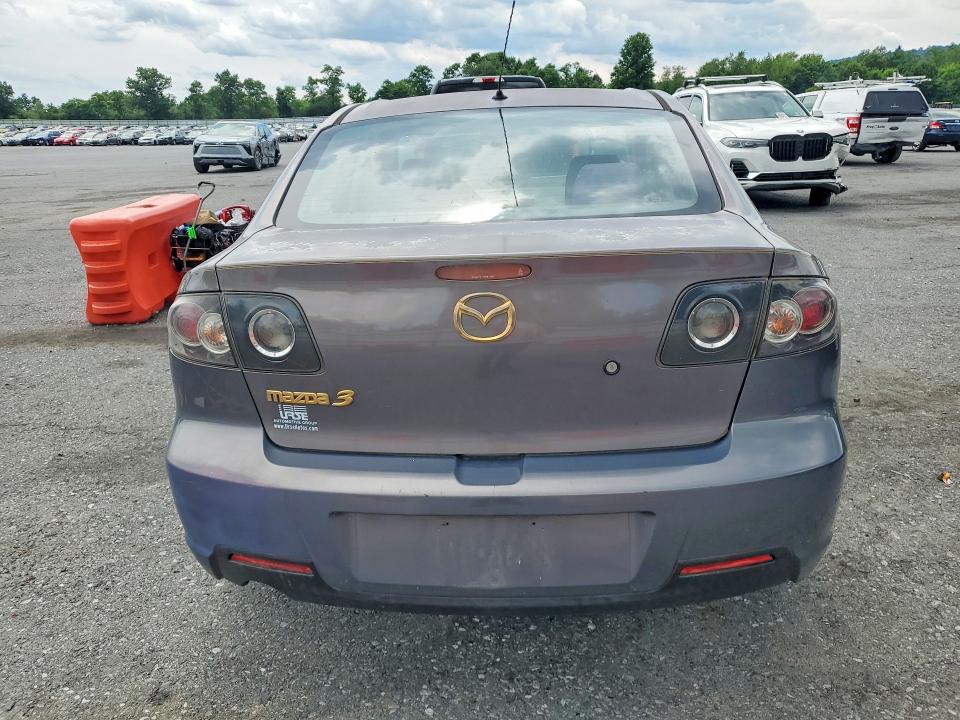 2007 Mazda 3 VIN JM1BK32F271640561 COPART salvage auction — MINOR DENT/SCRATCHES, Pa - Non Public Clean Title, sold $375 on 2026-07-21 (photo 6)