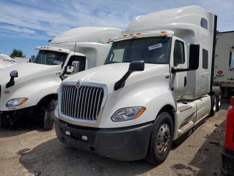 2022 International VIN 3HSDZAPR8NN816283 COPART salvage auction — ROLLOVER, Az - Cert Of Title - Salvage, sold $10,675 on 2026-07-30 (photo 2)