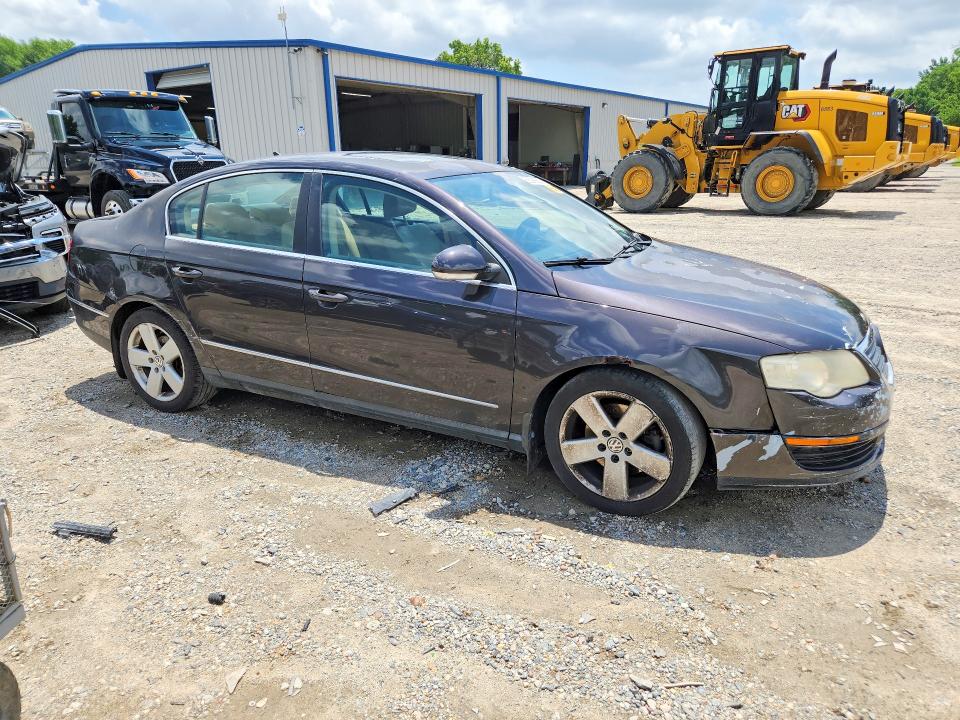 2008 Volkswagen Passat VIN WVWAK73C58P046441 COPART salvage auction — FRONT END, Va - Cert Of Title - Salvage, sold $250 on 2026-07-07 (photo 4)
