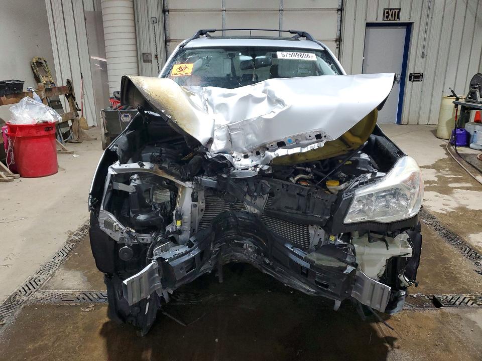 2015 Subaru Forester VIN JF2SJARCXFH417534 COPART salvage auction — FRONT END, Pa - Certificate Of Salvage, sold $400 on 2026-07-16 (photo 5)