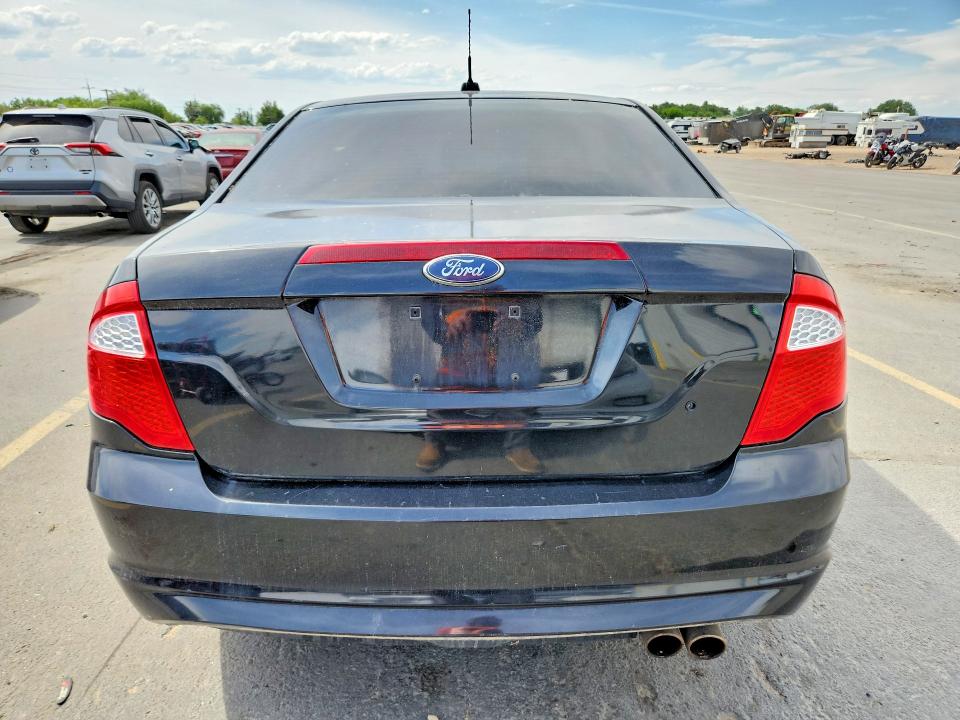2011 Ford Fusion VIN 3FAHP0HA2BR150132 COPART salvage auction — SIDE, Id - Salvage Certificate Of Title, sold $450 on 2026-07-02 (photo 6)