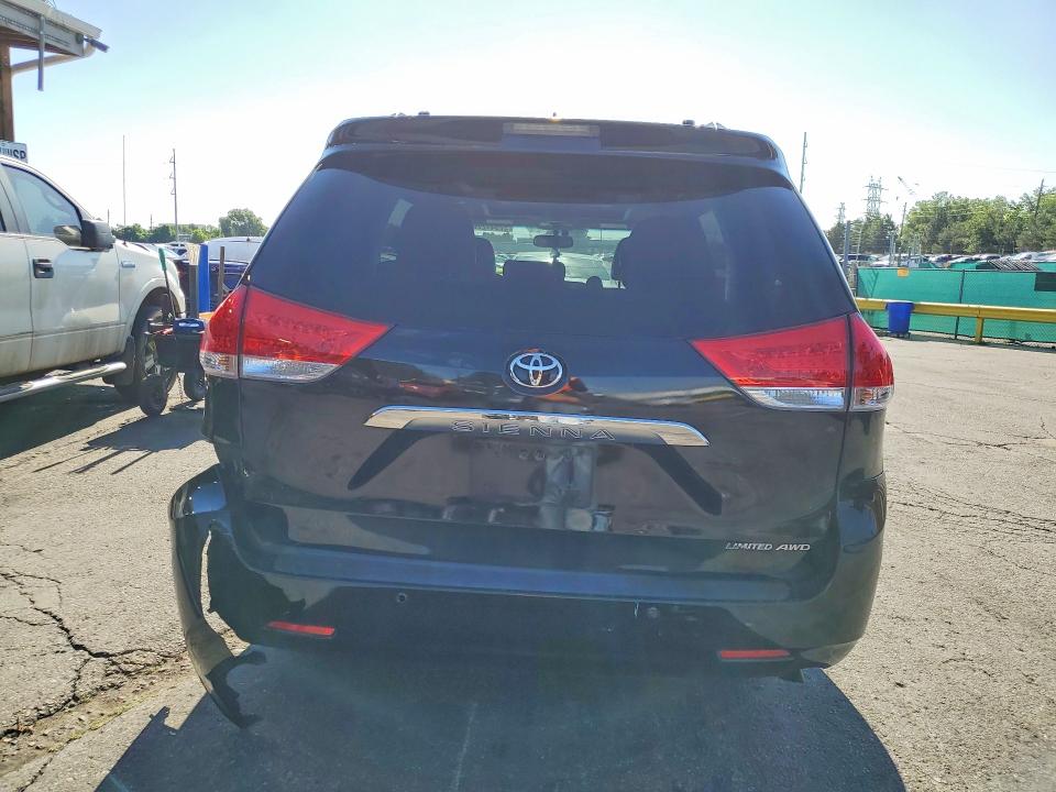2013 Toyota Sienna VIN 5TDDK3DC8DS069927 COPART salvage auction — REAR END, Co - Public - Salvage Title, sold $3,000 on 2026-07-13 (photo 6)