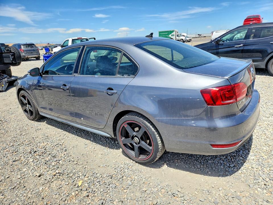 2013 Volkswagen Jetta VIN 3VW637AJ9DM276906 COPART salvage auction — HAIL, Co - Dis/Dlr/Exp Only Clean Title, sold $450 on 2026-07-02 (photo 2)