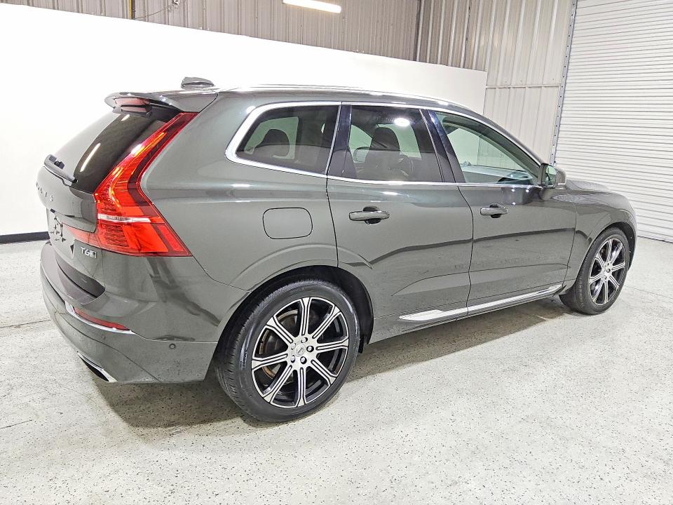 2018 Volvo Xc60 VIN YV4A22RL6J1000648 COPART salvage auction — MINOR DENT/SCRATCHES, Fl - Certificate Of Title, sold $12,600 on 2026-07-02 (photo 3)