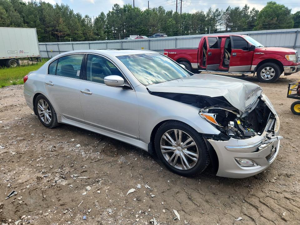 2013 Hyundai VIN KMHGC4DDXDU233758 COPART salvage auction — FRONT END, Va - Certificate Of Title, sold $800 on 2026-07-06 (photo 4)