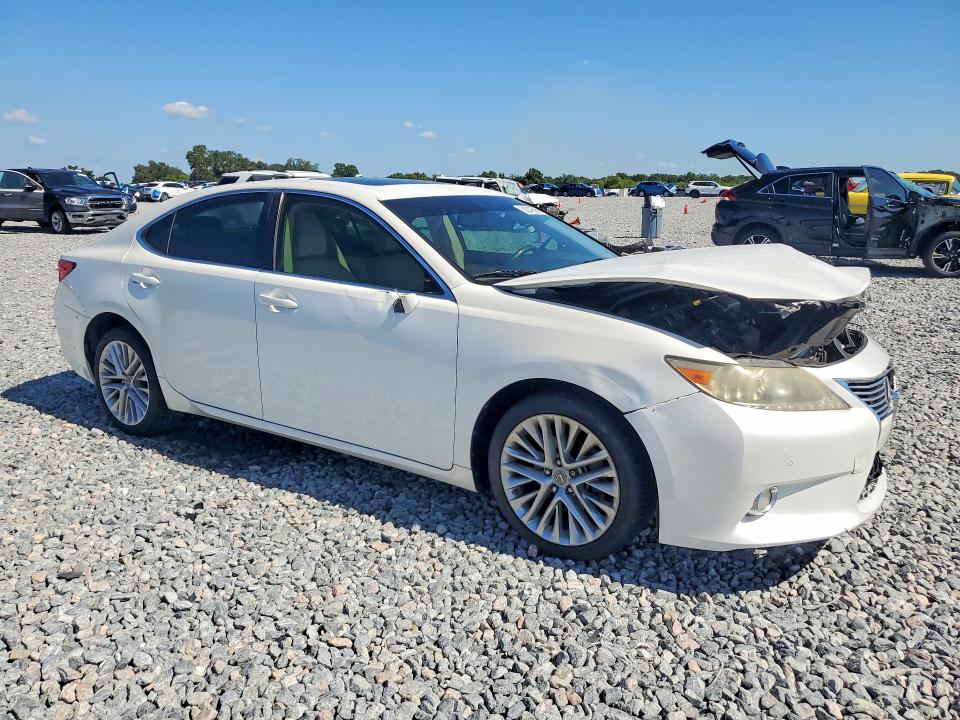 2013 Lexus Es 350 VIN JTHBK1GG8D2015107 COPART salvage auction — FRONT END, FL - CERTIFICATE OF TITLE, sold $3,800 on 2026-07-20 (photo 4)