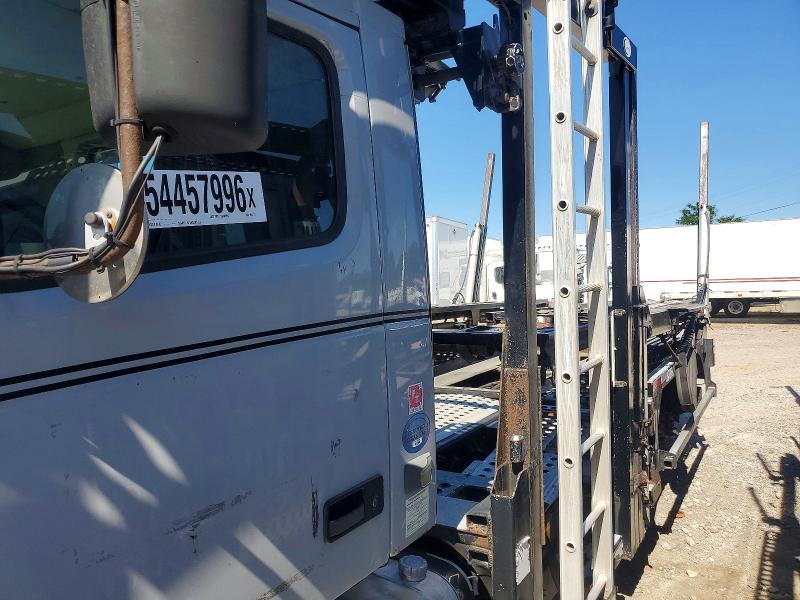 2014 Volvo Vah VIN 4V5RC9DG4EN164470 COPART salvage auction — MINOR DENT/SCRATCHES, KY - CERTIFICATE OF TITLE (P), sold $7,500 on 2026-07-27 (photo 9)