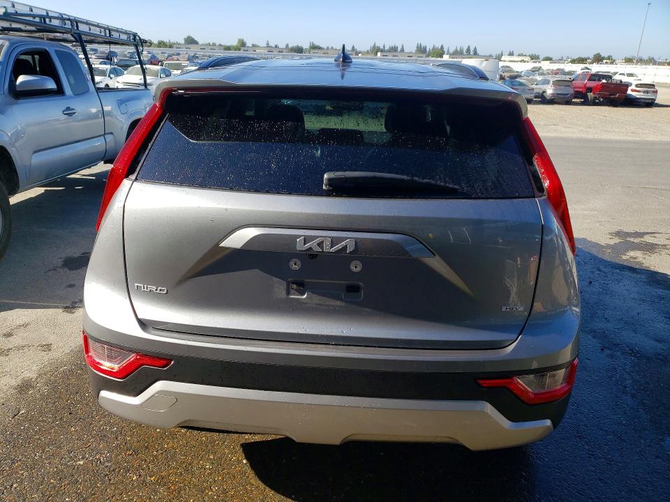 2025 Kia Niro VIN KNDCP3LE2S5307709 COPART salvage auction — SIDE, CA - SALVAGE CERTIFICATE, sold $9,700 on 2026-07-27 (photo 6)