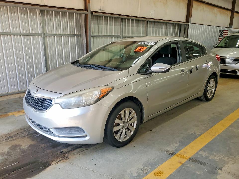 2014 Kia Forte VIN KNAFX4A69E5242700 COPART salvage auction — SIDE, Nc - Dealer Only Clean Title, sold $1,100 on 2026-07-08 (photo 1)