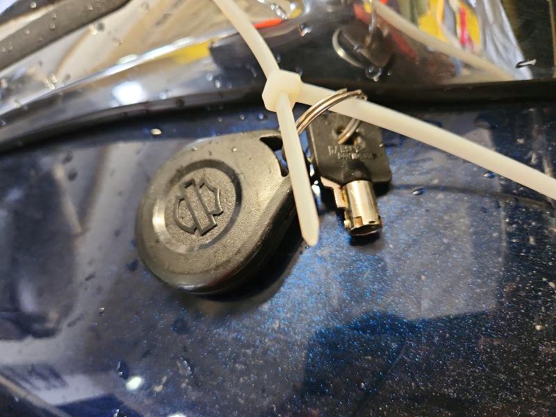 2012 Harley-davidson Flhtcutg VIN 1HD1MAM17CB855657 COPART salvage auction — MINOR DENT/SCRATCHES, Va - Certificate Of Title, sold $6,000 on 2026-07-10 (photo 8)