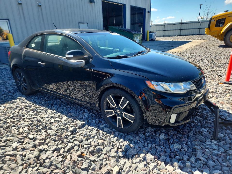 2010 Kia Forte VIN KNAFW6A3XA5140790 COPART salvage auction — UNDERCARRIAGE, Wi - Certificate Of Title, sold $325 on 2026-07-13 (photo 4)