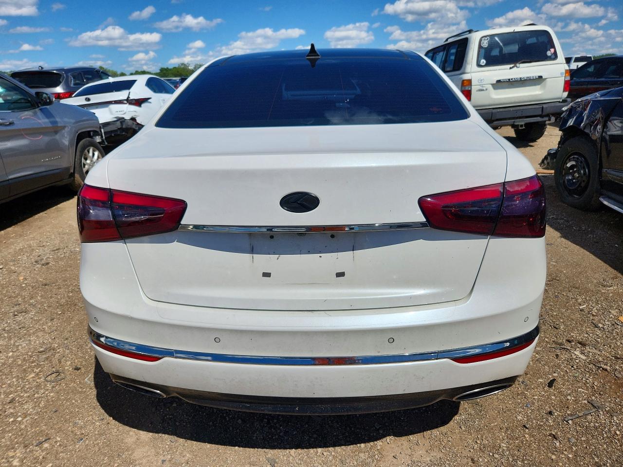 2014 Kia Cadenza VIN KNALN4D78E5149356 COPART salvage auction — Rear End, IL - SALVAGE CERTIFICATE, sold $2,800 on 2026-07-09 (photo 6)