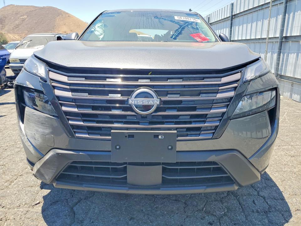 2026 Nissan VIN 5N1BT3BA3TC775317 COPART salvage auction — REAR END, Tn - Non-Repairable Certificate, sold $225 on 2026-07-27 (photo 5)