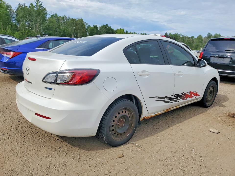 2013 Mazda VIN JM1BL1V74D1727086 COPART salvage auction — MINOR DENT/SCRATCHES, On - Permit No Brand - Unfit, sold $175 on 2026-07-08 (photo 3)