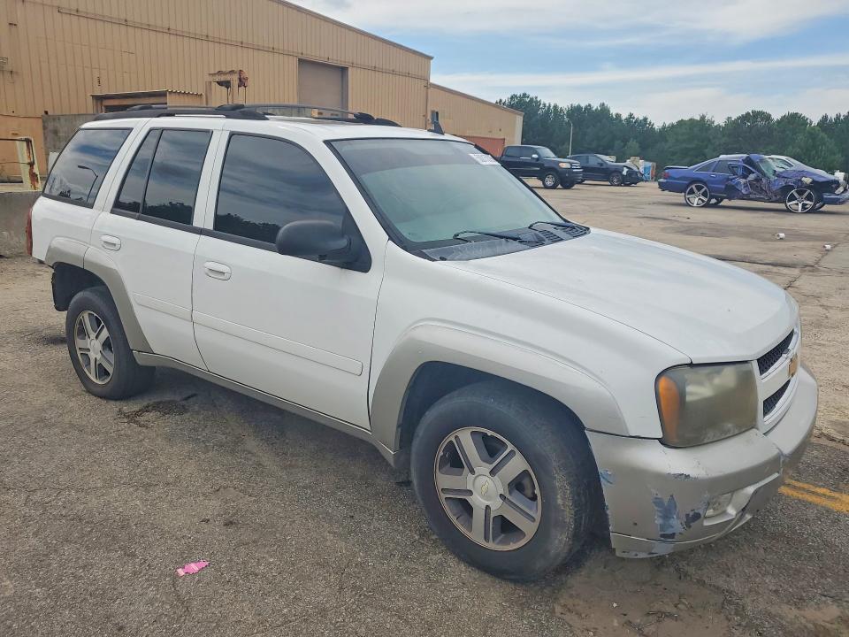 2007 Chevrolet Trailblazer VIN 1GNDT13S372239849 COPART salvage auction — REAR END, Sc - Cert Of Title-Salvage, sold $325 on 2026-07-08 (photo 4)