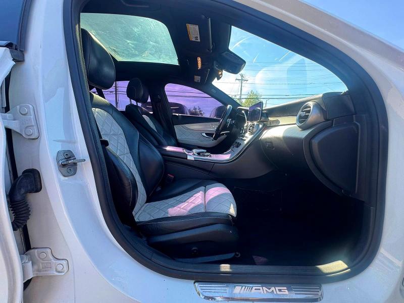 2019 Mercedes-benz VIN 55SWF6EBXKU308138 COPART salvage auction — NORMAL WEAR, IN - CERTIFICATE OF TITLE (P), sold $15,900 on 2026-07-10 (photo 5)