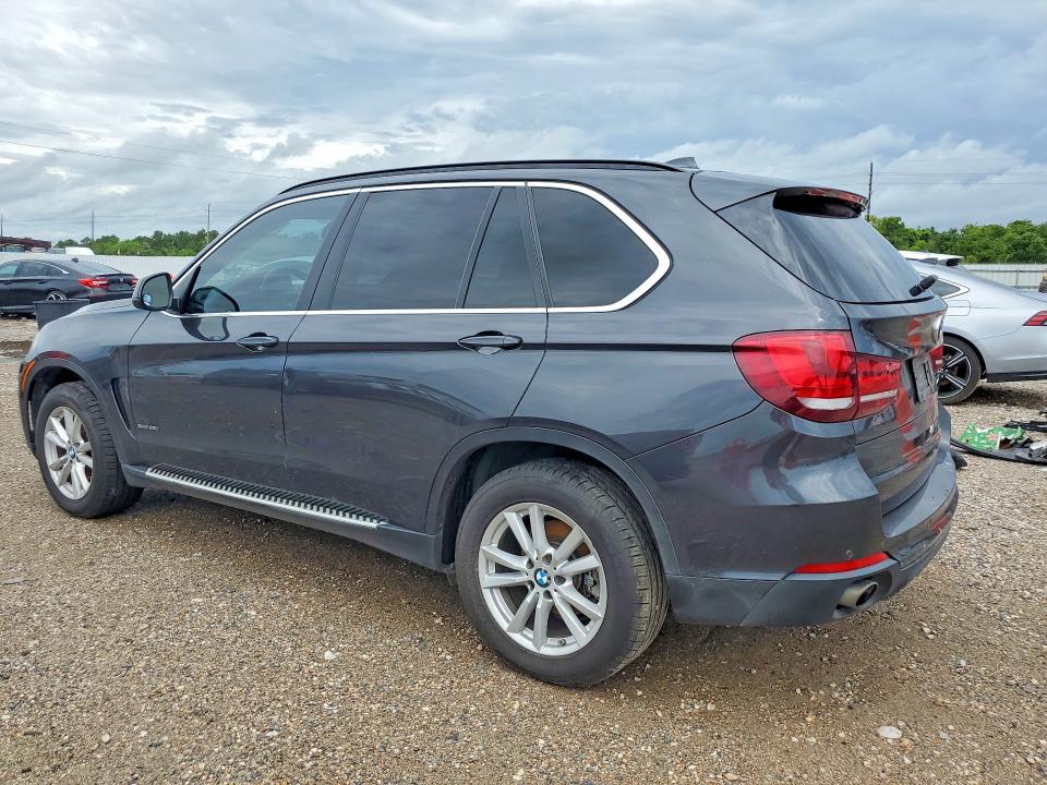 2015 BMW VIN 5UXKR0C59F0K69630 COPART salvage auction — MINOR DENT/SCRATCHES, Tx - Certificate Of Title (P), sold $1,100 on 2026-07-09 (photo 2)