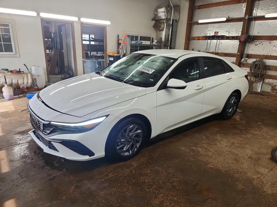 2026 Hyundai Elantra VIN KMHLM4DJ9TU182981 COPART salvage auction — FRONT END, MI - CERTIFICATE OF TITLE, sold $13,900 on 2026-07-15 (photo 1)