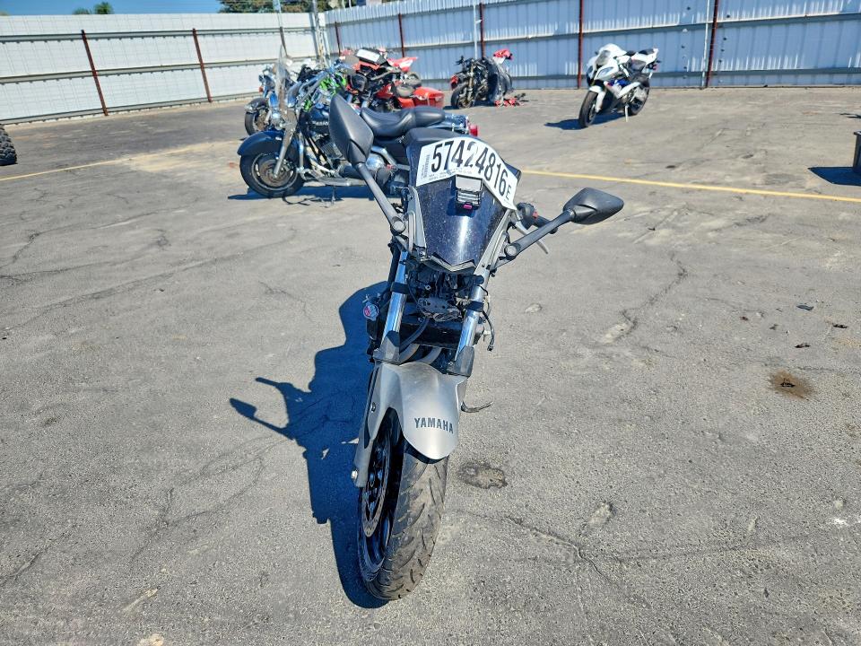 2016 Yamaha Yzfr3 VIN MH3RH06Y7GK010439 COPART salvage auction — SIDE, CA - SALVAGE CERTIFICATE, sold $90 on 2026-07-23 (photo 2)