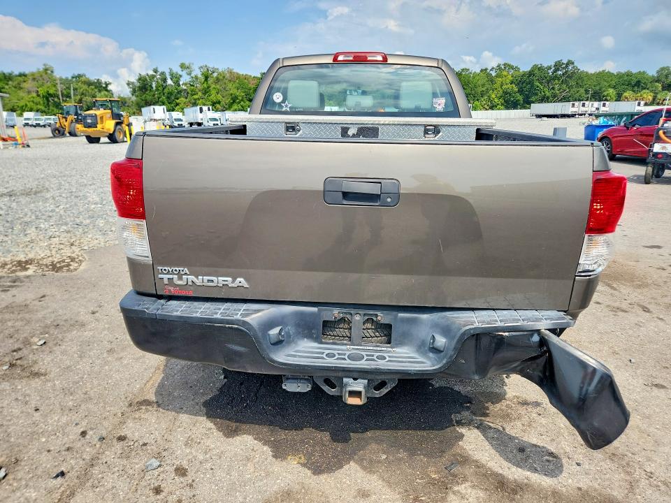 2011 Toyota Tundra VIN 5TFRM5F17BX027540 COPART salvage auction — FRONT END, Fl - Cert Of Title Slvg Rebuildable, sold $3,500 on 2026-07-22 (photo 6)