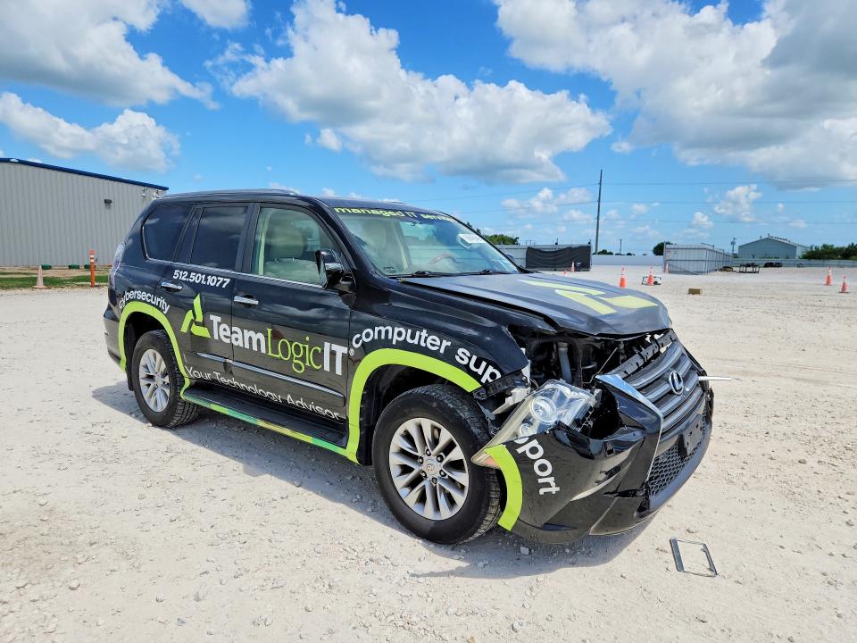 2015 Lexus VIN JTJBM7FX7F5118064 COPART salvage auction — FRONT END, Tx - Salvage Vehicle Title, sold $9,200 on 2026-07-16 (photo 4)