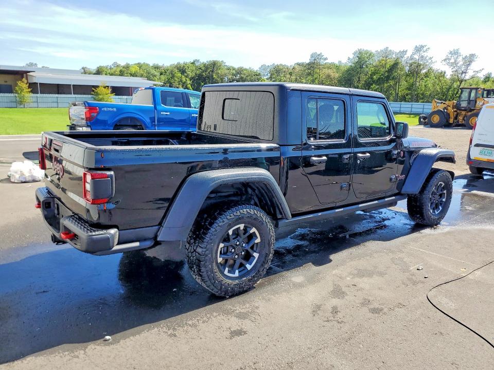 2026 Jeep Gladiator VIN 1C6RJTBG7TL155784 COPART salvage auction — MECHANICAL, Fl - Cert Of Title-Slvg Rebld Flood, sold $15,000 on 2026-07-27 (photo 3)
