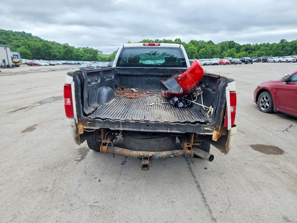 2010 Chevrolet Silverado 2500 VIN 1GC3CVBG0AF142679 COPART salvage auction — SIDE, PA - CERTIFICATE OF SALVAGE, sold $950 on 2026-07-02 (photo 6)