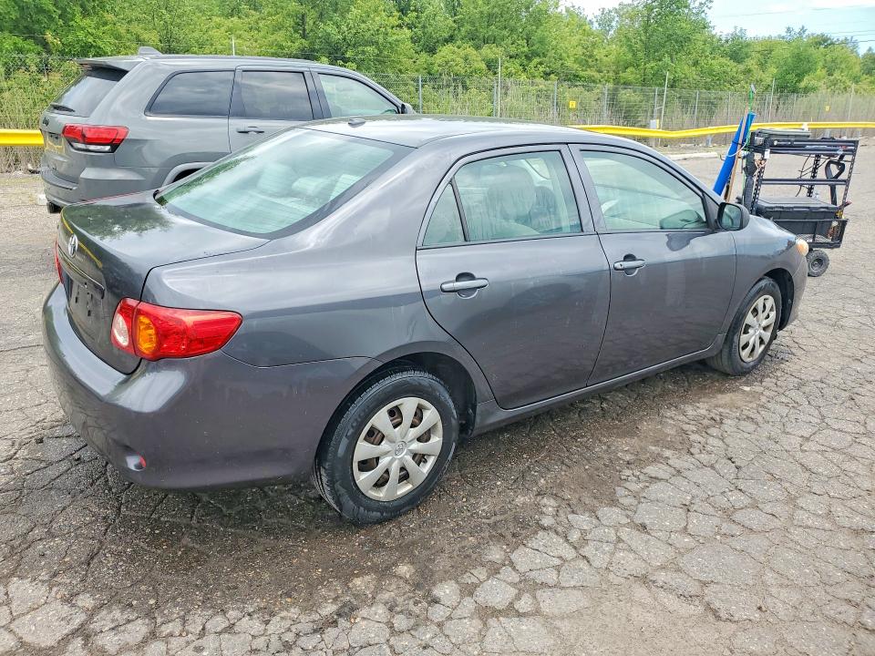 2009 Toyota Corolla VIN JTDBL40E199079352 COPART salvage auction — MINOR DENT/SCRATCHES, OH - CERT OF TITLE-SALVAGE, sold $800 on 2026-07-31 (photo 3)