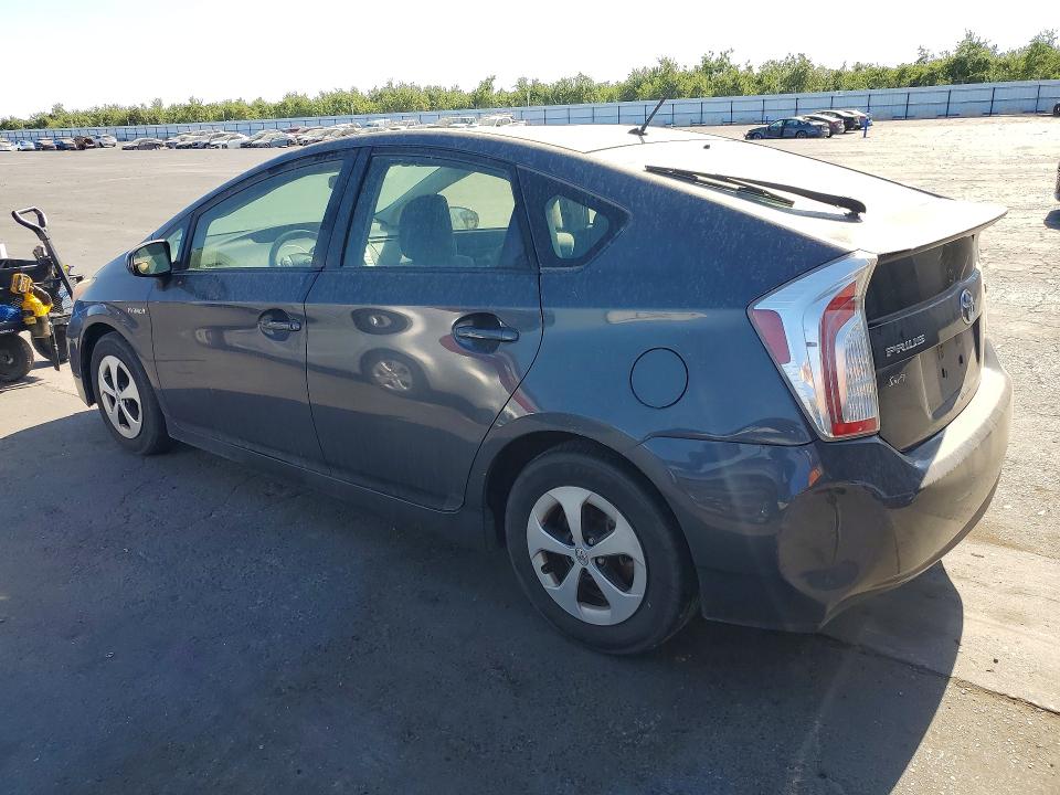 2013 Toyota Prius VIN JTDKN3DU9D5575599 COPART salvage auction — MINOR DENT/SCRATCHES, Ca - Dis/Dlr/Exp Only Clean Title, sold $2,550 on 2026-07-09 (photo 2)