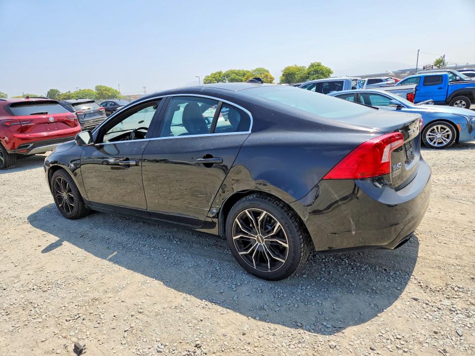 2015 Volvo VIN YV149MFM3F1339194 COPART salvage auction — SIDE, Nh - Dis/Dlr/Exp Only Clean Title, sold $1,050 on 2026-07-10 (photo 2)