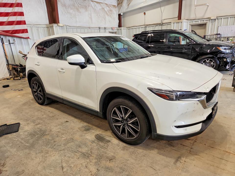 2018 Mazda Cx-5 VIN JM3KFBDMXJ0422043 COPART salvage auction — SIDE, Salvage Title, sold $8,300 on 2026-07-08 (photo 4)