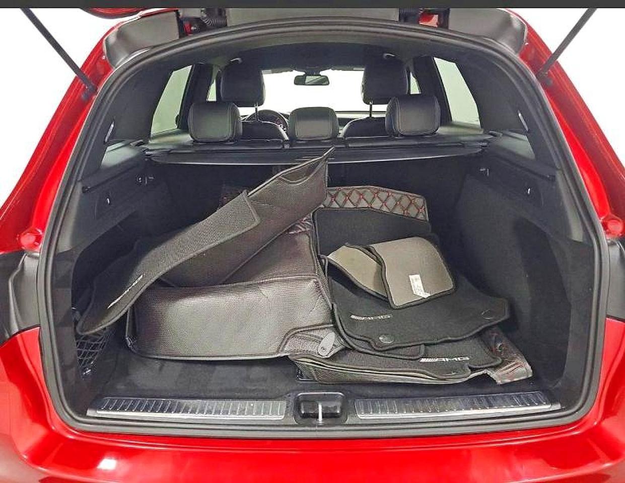 2018 Mercedes-Benz GLC-Class VIN WDC0G4JB5JV079991 COPART salvage auction — Normal Wear, IL - CERTIFICATE OF TITLE (P), sold $3,300 on 2026-07-01 (photo 9)
