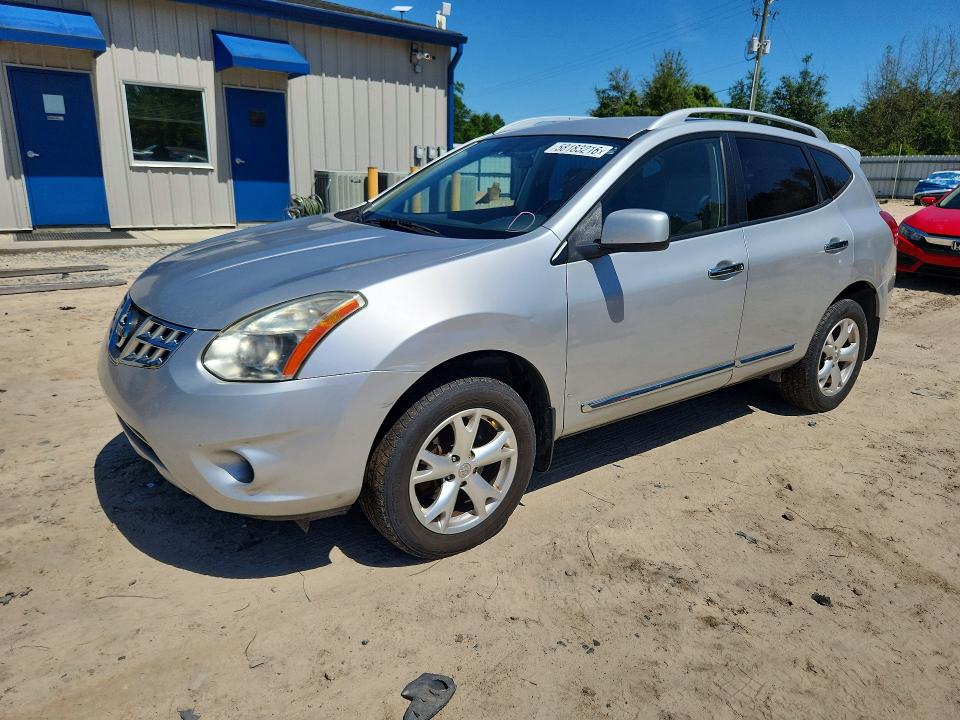 2011 Nissan Rogue VIN JN8AS5MT2BW565130 COPART salvage auction — MINOR DENT/SCRATCHES, Fl - Certificate Of Title, sold $325 on 2026-07-06 (photo 1)