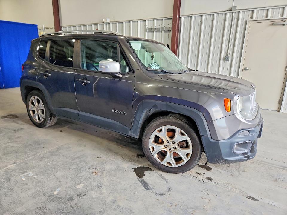 2016 Jeep Renegade VIN ZACCJADT3GPE36768 COPART salvage auction — MINOR DENT/SCRATCHES, IN - CERTIFICATE OF TITLE, sold $275 on 2026-08-13 (photo 4)