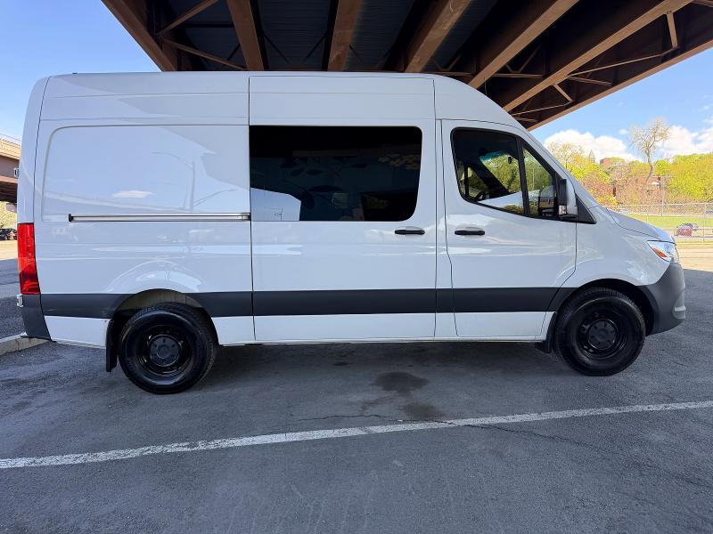 2023 Mercedes-benz Sprinter VIN W1W4NBHY6PT150314 COPART salvage auction — MINOR DENT/SCRATCHES, Pa - Cert Of Title (P), sold $29,750 on 2026-07-29 (photo 6)