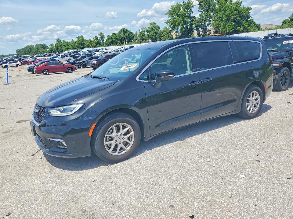 2023 Chrysler Pacifica VIN 2C4RC1BG9PR526867 COPART salvage auction — NORMAL WEAR, Mo - Certificate Of Title, sold $20,250 on 2026-07-02 (photo 1)