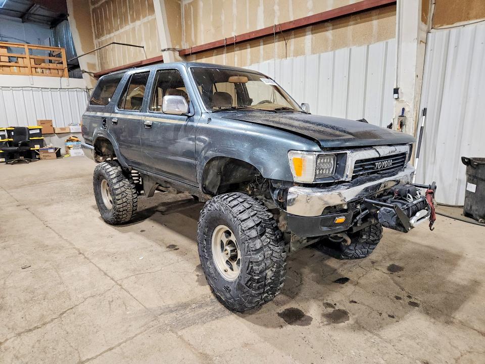 1991 Toyota 4runner VIN JT3VN39W2M0057357 COPART salvage auction — ALL OVER, Ak - Bill Of Sale- Salvage, sold $200 on 2026-07-28 (photo 4)