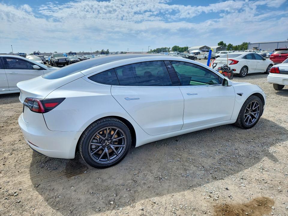 2020 Tesla Model 3 VIN 5YJ3E1EAXLF644908 COPART salvage auction — REAR END, CA - SALVAGE CERTIFICATE, sold $7,300 on 2026-07-24 (photo 3)