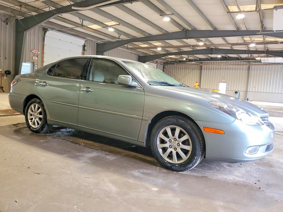 2003 Lexus Es 300 VIN JTHBF30GX30148715 COPART salvage auction — REAR END, Pa - Cert Of Salv-R=Reconstructed, sold $525 on 2026-07-08 (photo 4)